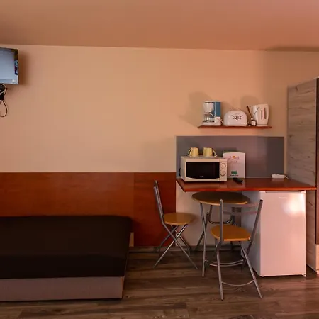 Erika Vendeghaz Guest house 2*